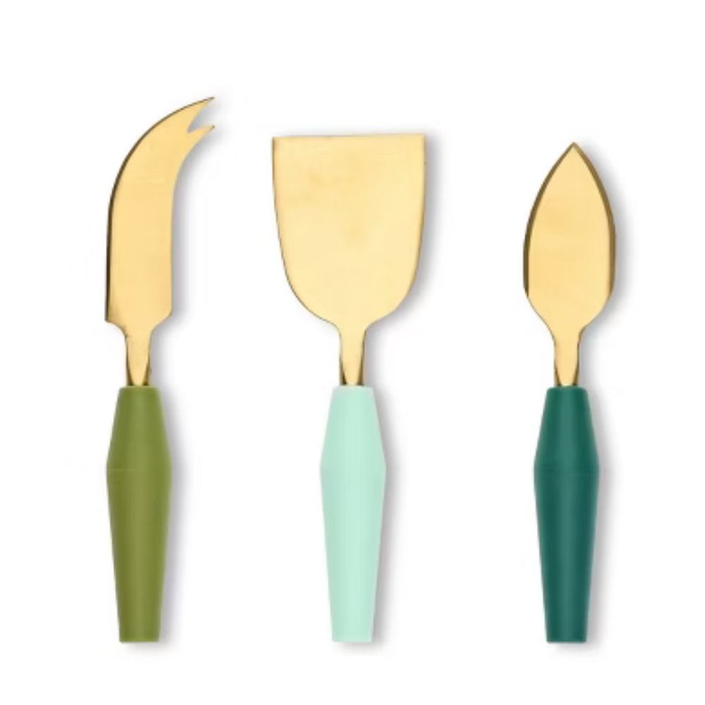 Bullseye Cheese Knife and Cutting Board Set